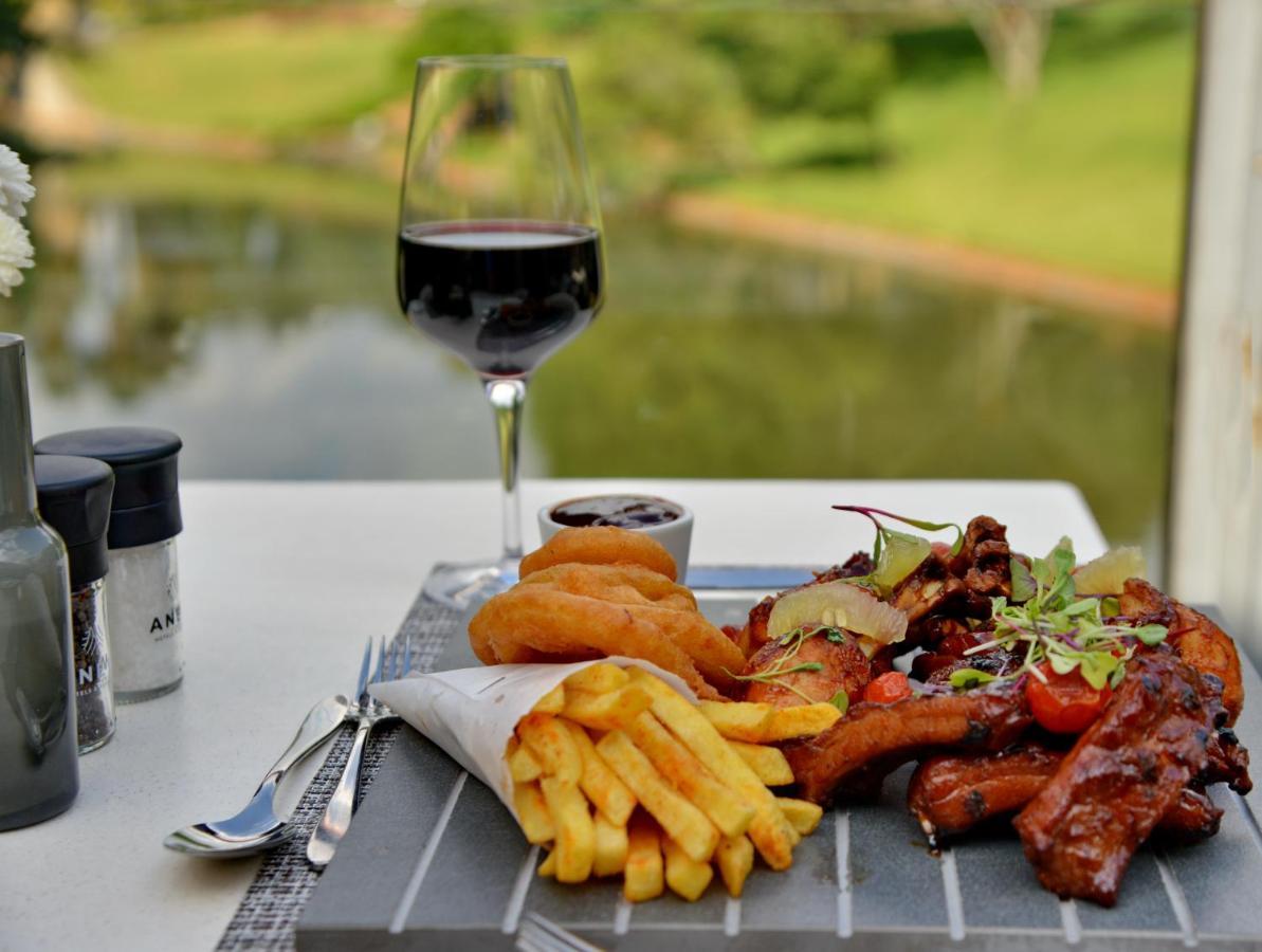 Anew Hotel Roodepoort Johannesburg מראה חיצוני תמונה