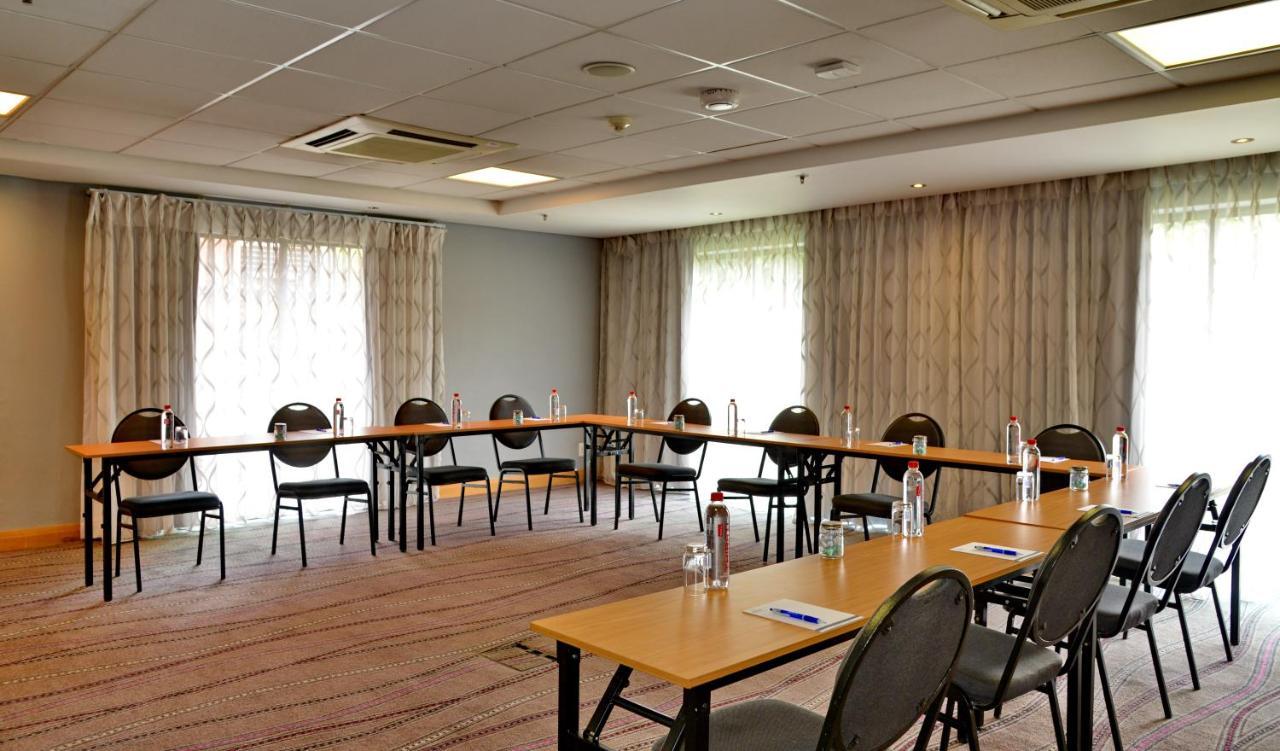Anew Hotel Roodepoort Johannesburg מראה חיצוני תמונה